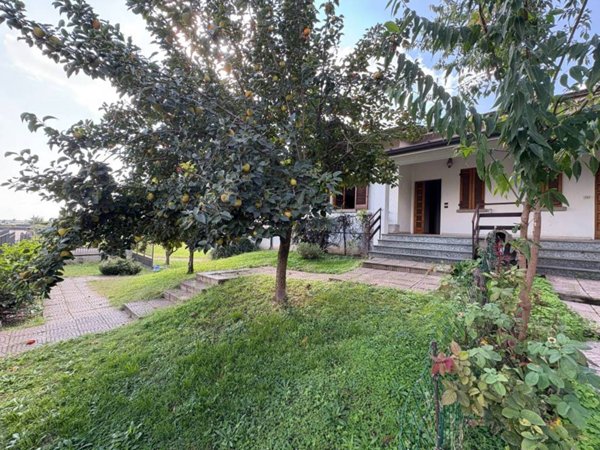 casa indipendente in vendita a Rodengo Saiano