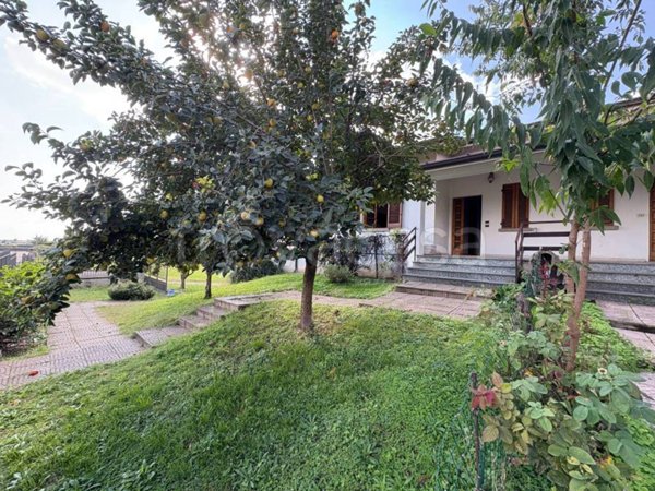 casa indipendente in vendita a Rodengo Saiano