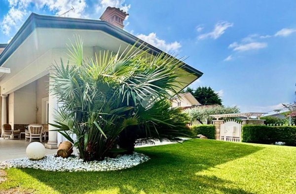 casa indipendente in vendita a Rodengo Saiano in zona Ponte Cingoli