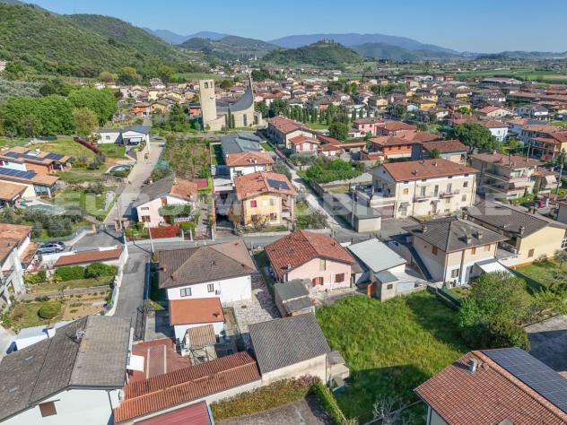 casa indipendente in vendita a Rodengo Saiano