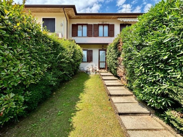 casa indipendente in vendita a Rodengo Saiano