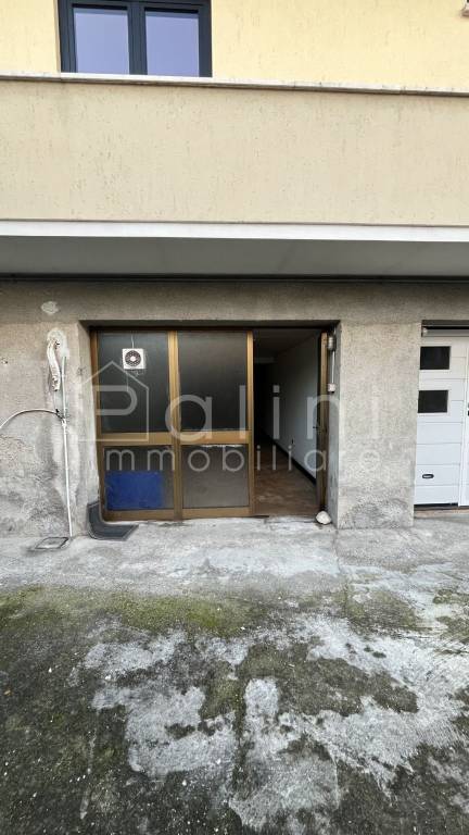locale di sgombero in vendita a Rodengo Saiano in zona Ponte Cingoli