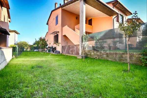 appartamento in vendita a Roè Volciano in zona Volciano