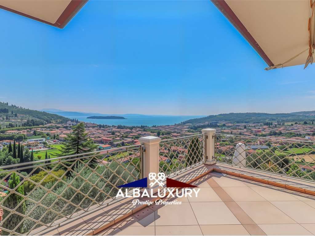 casa indipendente in vendita a Roè Volciano in zona Trobiolo