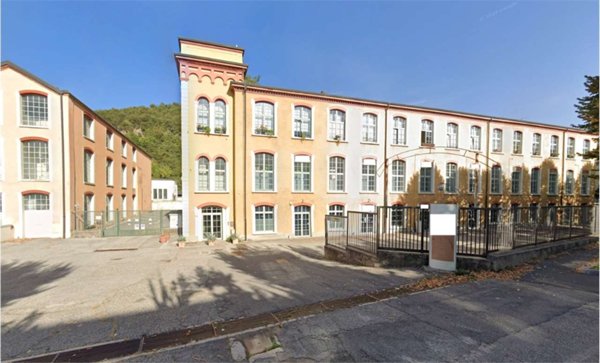 appartamento in vendita a Roè Volciano in zona Volciano