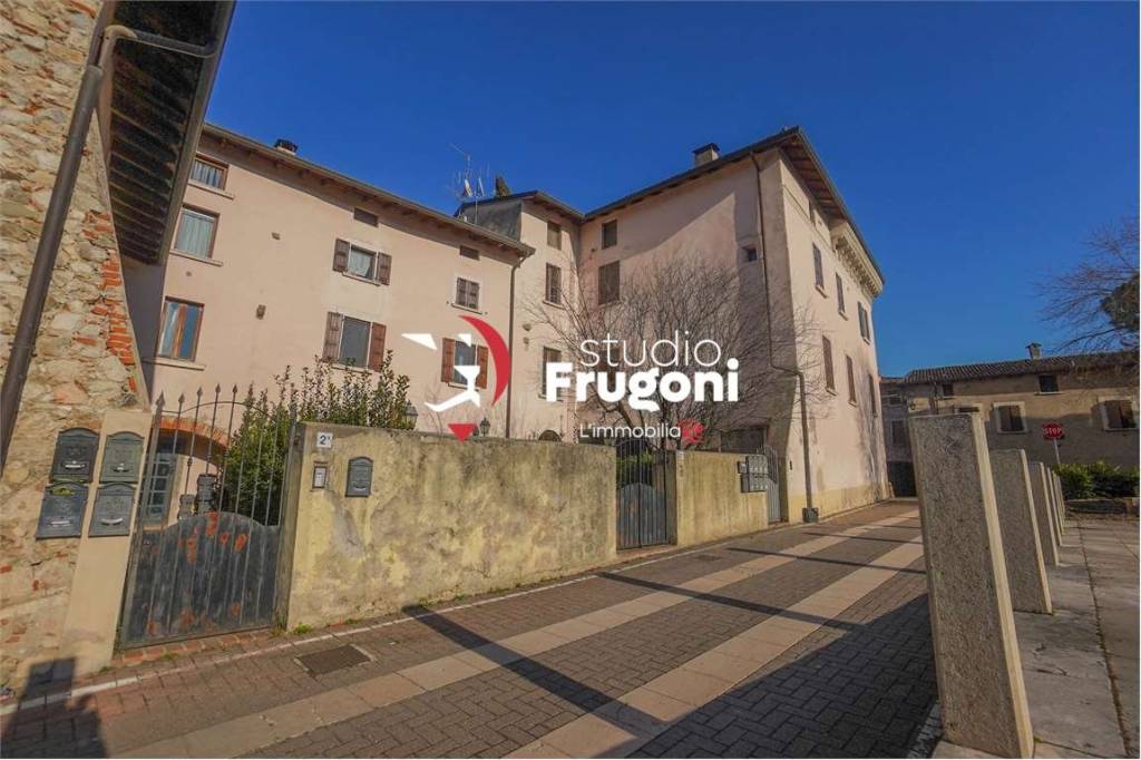 appartamento in vendita a Roè Volciano