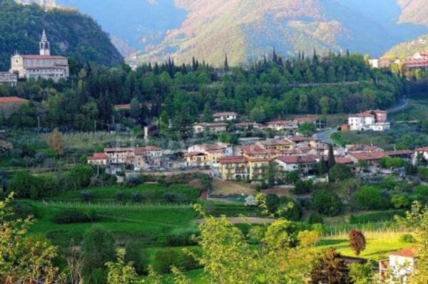 terreno agricolo in vendita a Roè Volciano