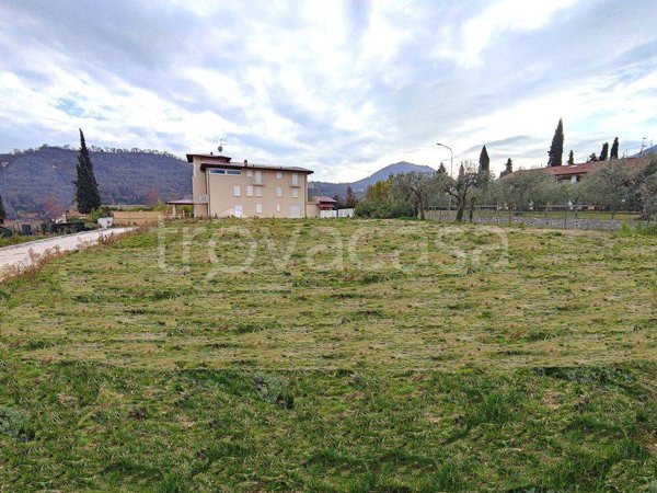 villa in vendita a Roè Volciano