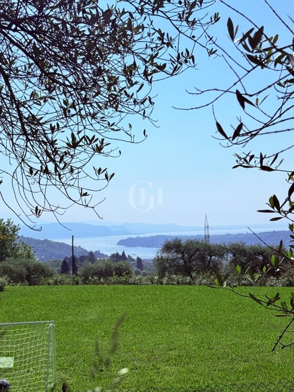 villa in vendita a Roè Volciano