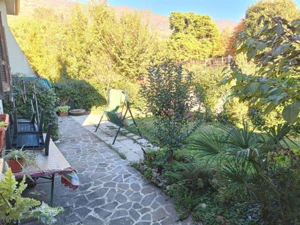 casa indipendente in vendita a Roè Volciano