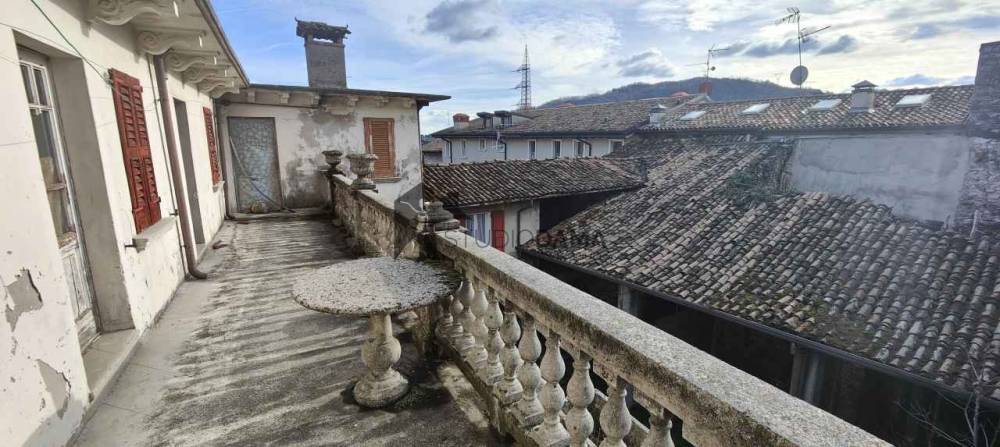 casa indipendente in vendita a Roè Volciano in zona Volciano