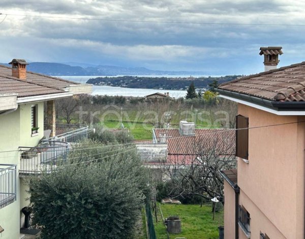 casa indipendente in vendita a Roè Volciano