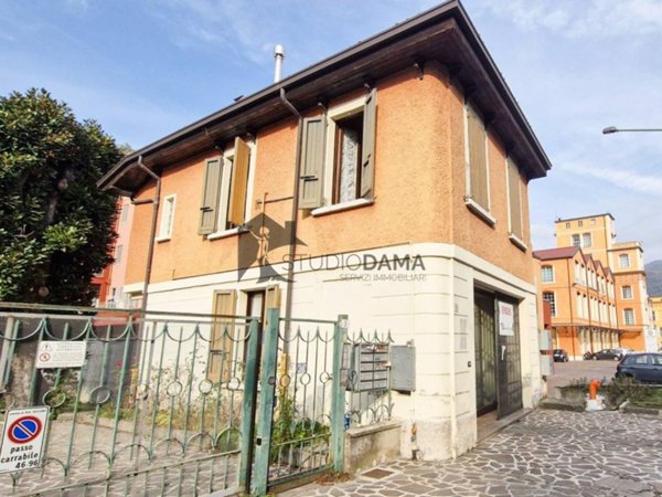 casa indipendente in vendita a Roè Volciano