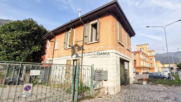 casa indipendente in vendita a Roè Volciano in zona Volciano