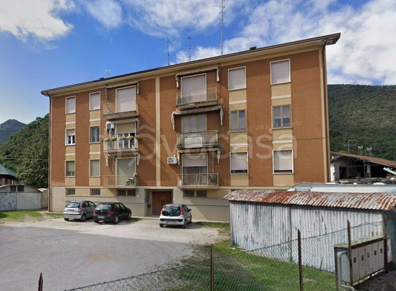 appartamento in vendita a Roè Volciano in zona Volciano