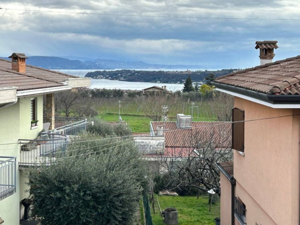 casa indipendente in vendita a Roè Volciano