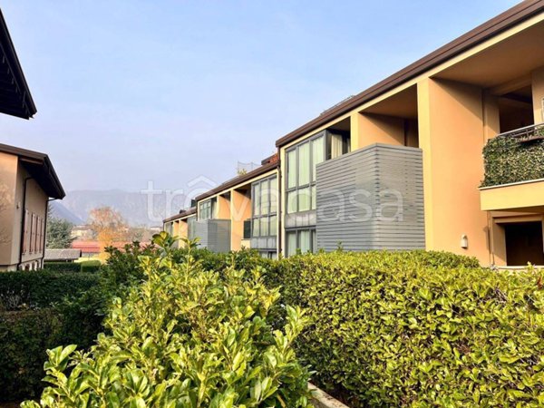 appartamento in vendita a Roè Volciano in zona Volciano