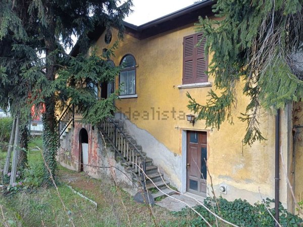 casa indipendente in vendita a Roè Volciano