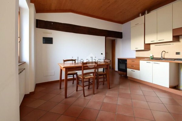 appartamento in vendita a Roè Volciano