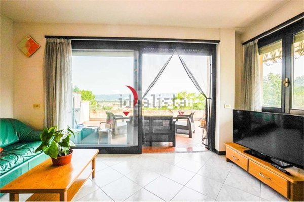 appartamento in vendita a Roè Volciano in zona Trobiolo