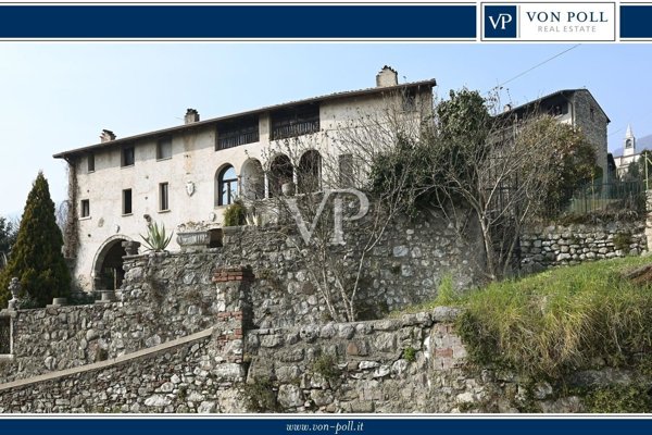 casa indipendente in vendita a Roè Volciano