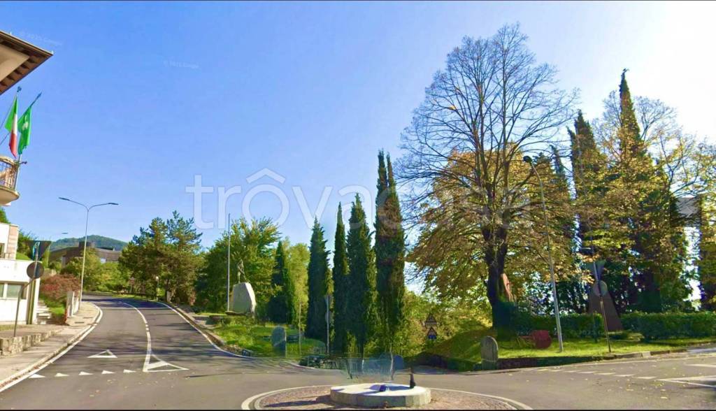 appartamento in vendita a Roè Volciano in zona Volciano