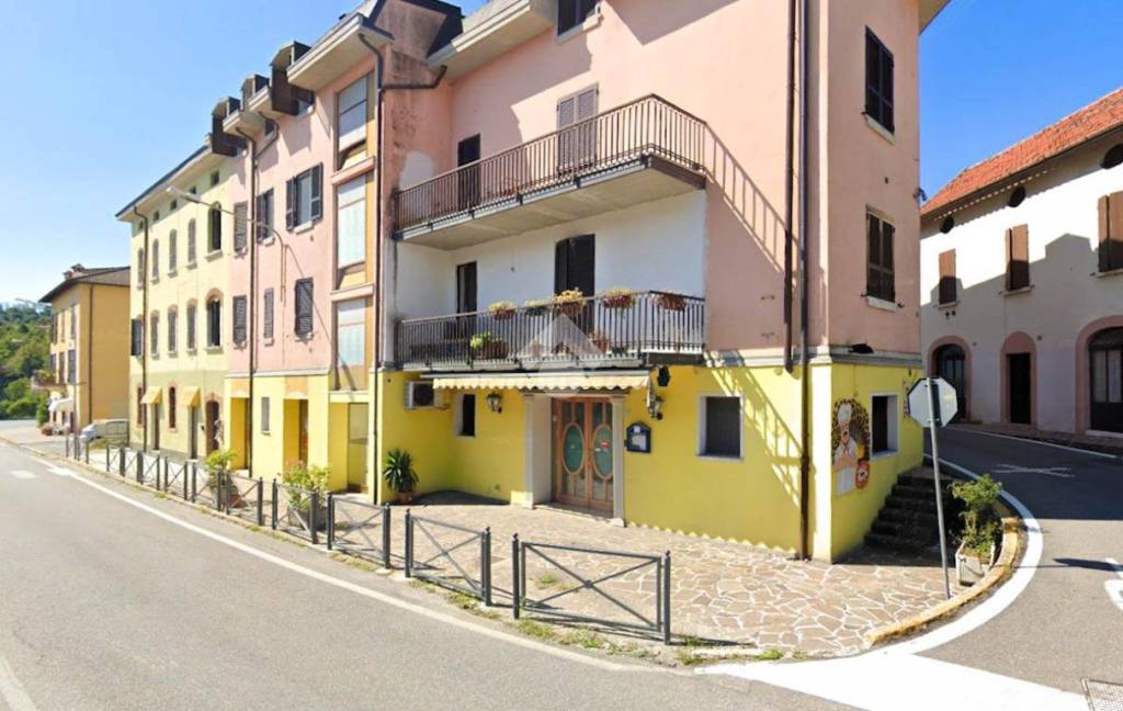 negozio in vendita a Roè Volciano in zona Volciano