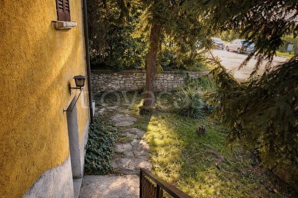 casa indipendente in vendita a Roè Volciano