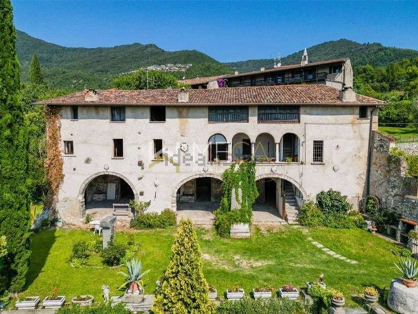 casa indipendente in vendita a Roè Volciano