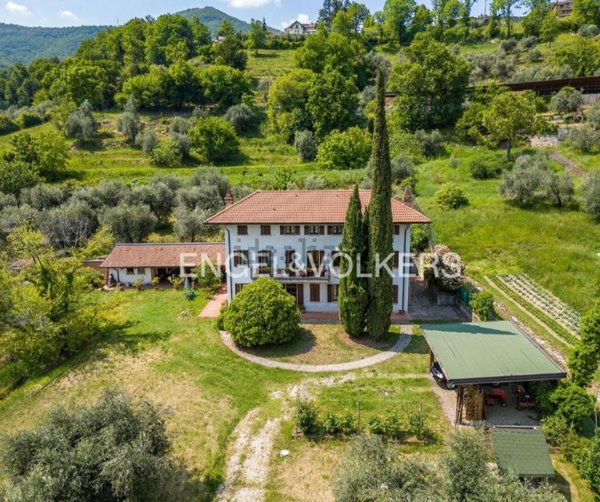 casa indipendente in vendita a Roè Volciano