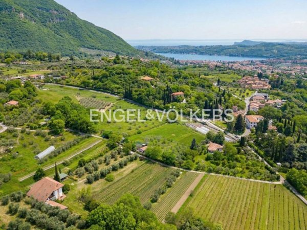 casa indipendente in vendita a Roè Volciano