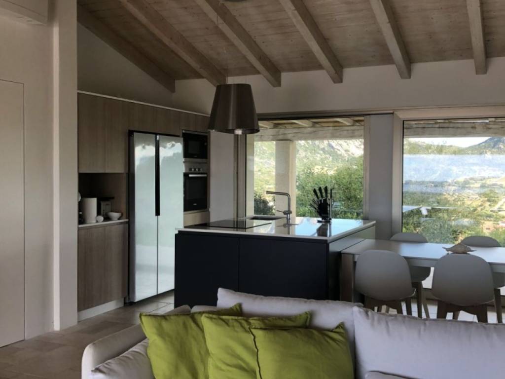 casa indipendente in vendita a Roè Volciano in zona Volciano