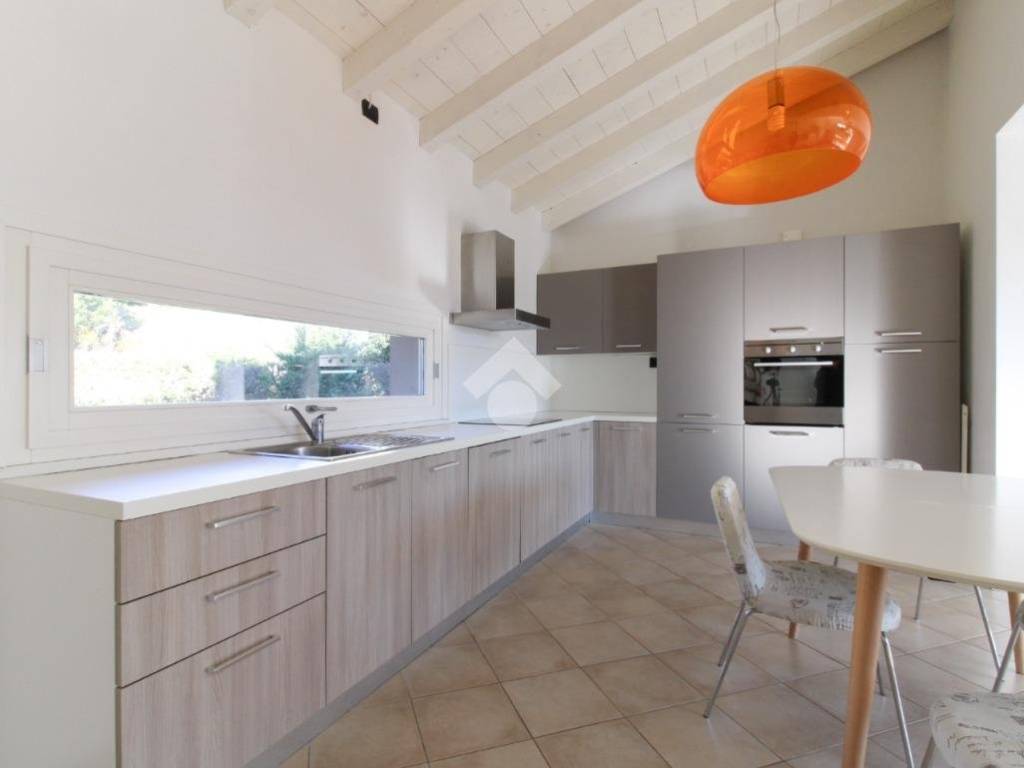 appartamento in vendita a Roè Volciano in zona Tormini