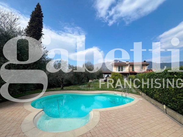 casa indipendente in vendita a Roè Volciano in zona Volciano