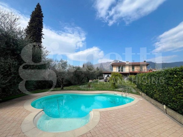 casa indipendente in vendita a Roè Volciano in zona Volciano