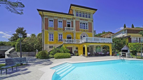 casa indipendente in vendita a Roè Volciano in zona Volciano