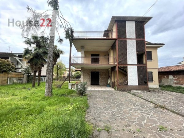 casa indipendente in vendita a Roncadelle