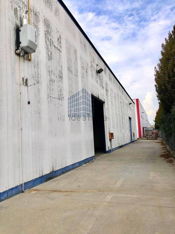 capannone in vendita a Roncadelle