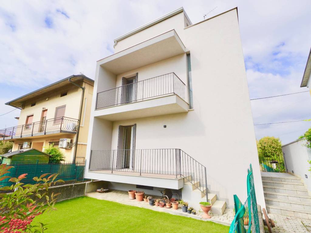 appartamento in vendita a Roncadelle
