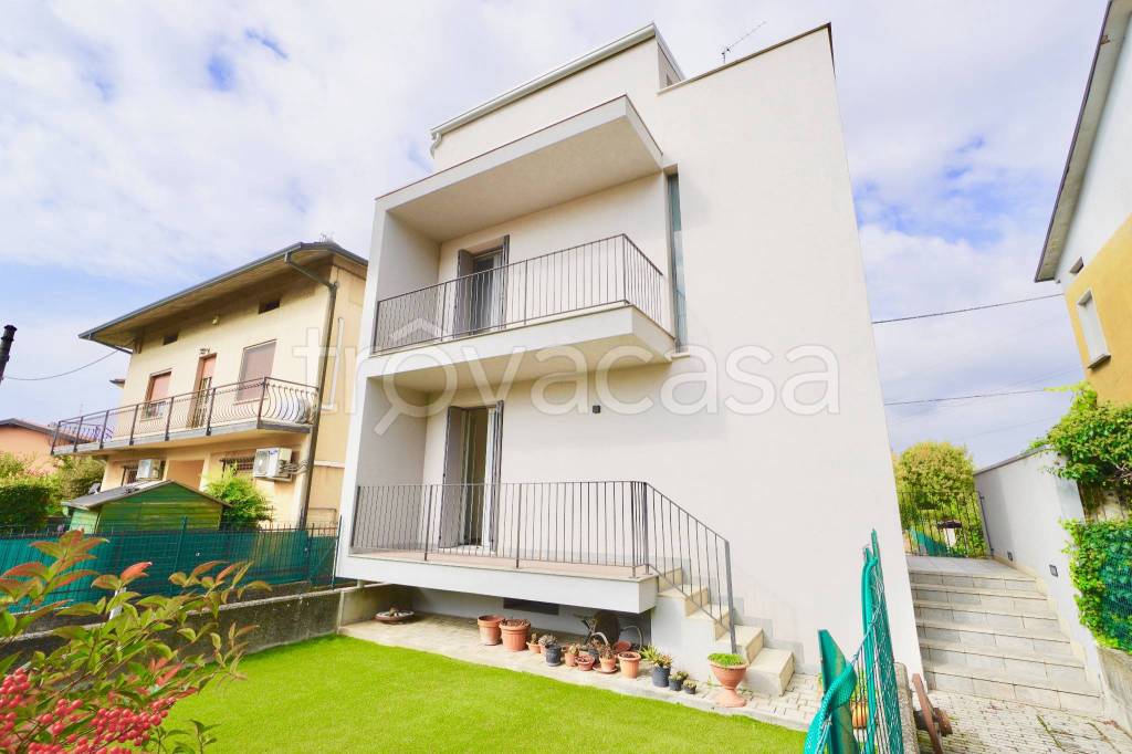 appartamento in vendita a Roncadelle