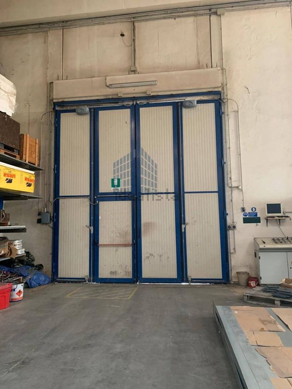 capannone in vendita a Roncadelle