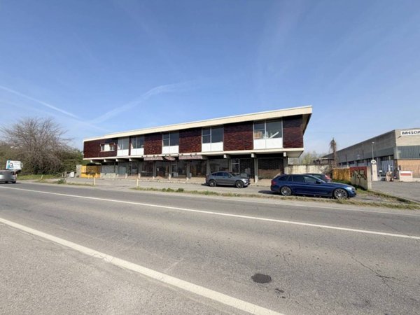 negozio in vendita a Roncadelle