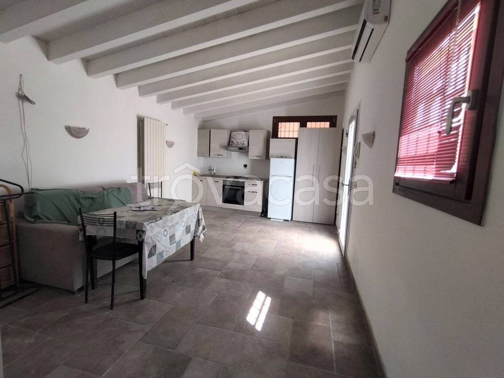 locale commerciale in vendita a Roncadelle