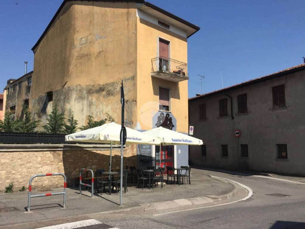 casa indipendente in vendita a Rovato