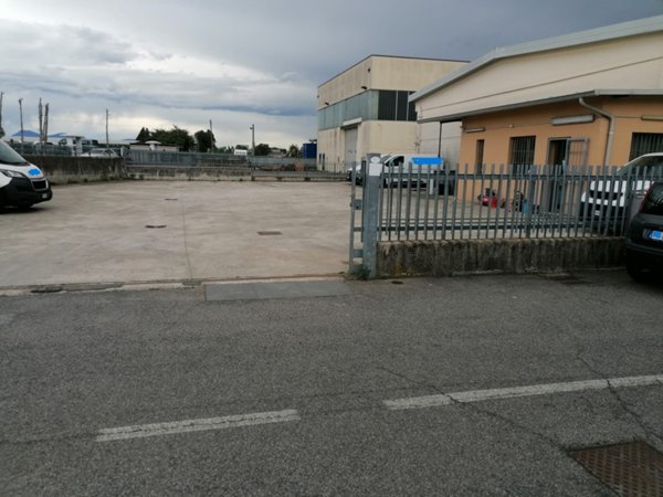 ufficio in vendita a Rovato