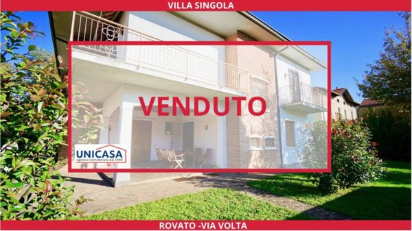 casa indipendente in vendita a Rovato