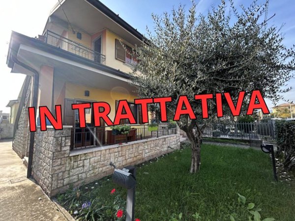 casa indipendente in vendita a Rovato