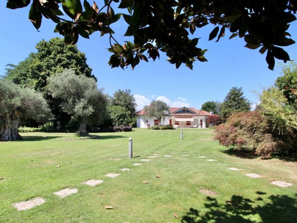 casa indipendente in vendita a Rovato in zona Sant'Anna