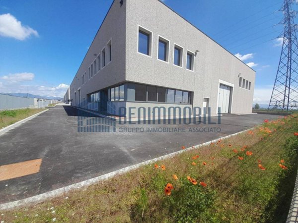capannone in vendita a Rovato