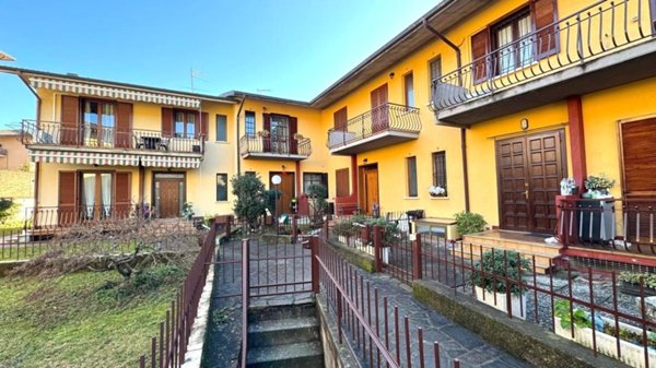 casa indipendente in vendita a Rovato